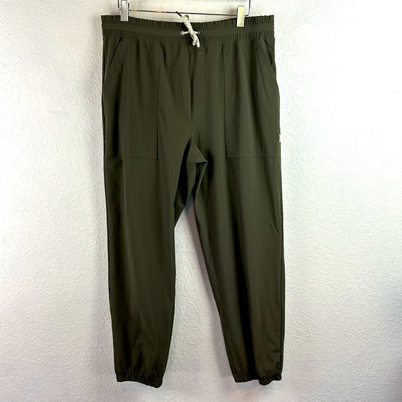 New nwot Vuori Miles Oregano green jogger XL - Picture 6 of 13